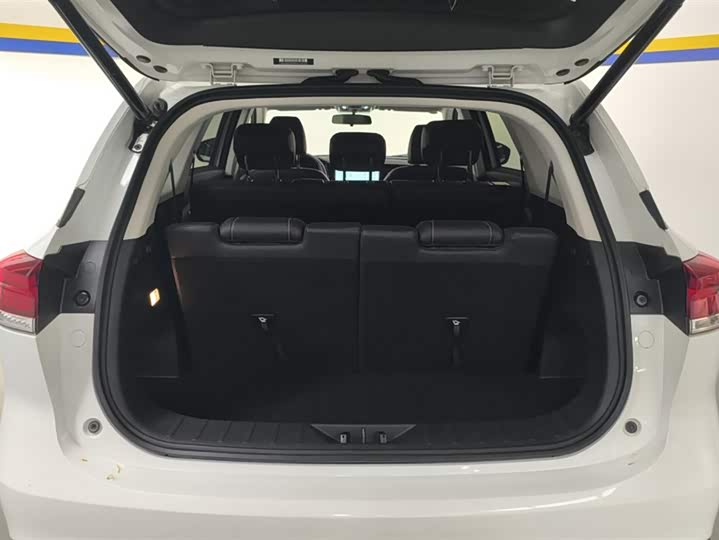 Changan X7 Plus 2024 2024款 1.5T 自动尊耀型 7座