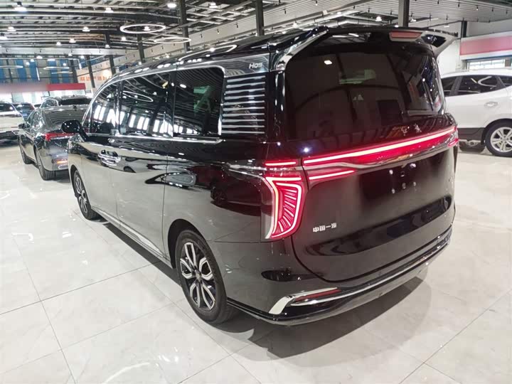 Hongqi HQ9 2023 2023款 2.0T 智联旗享版