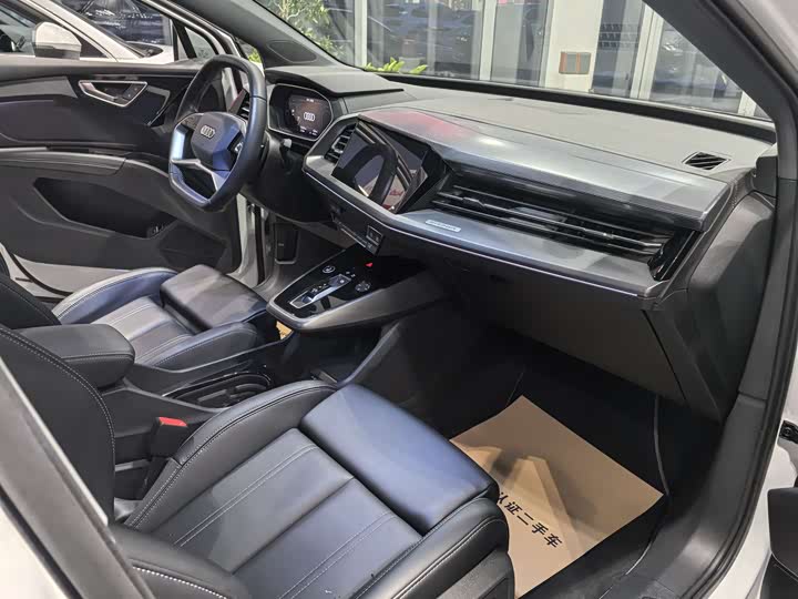 Audi Q4 e-tron 2024 2024款 40 e-tron 创行版