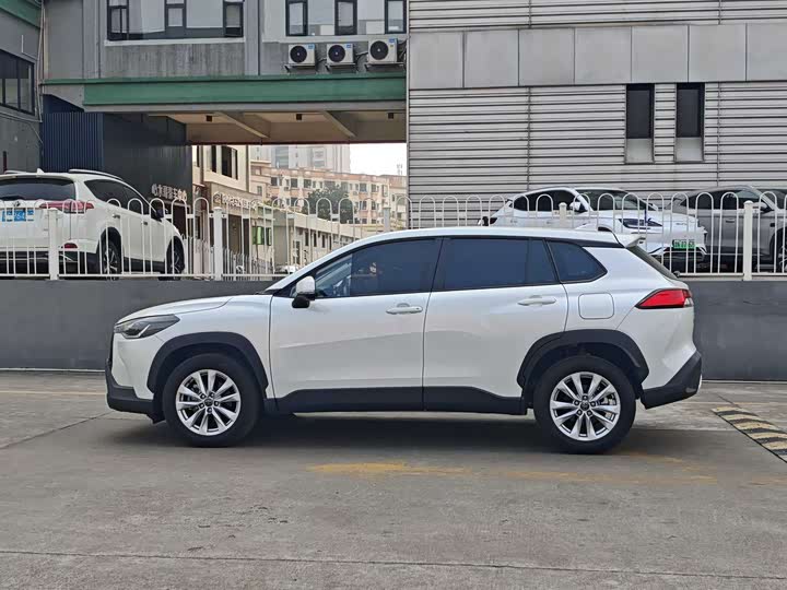 Toyota Corolla Cross 2024 2024款 2.0L 先锋版