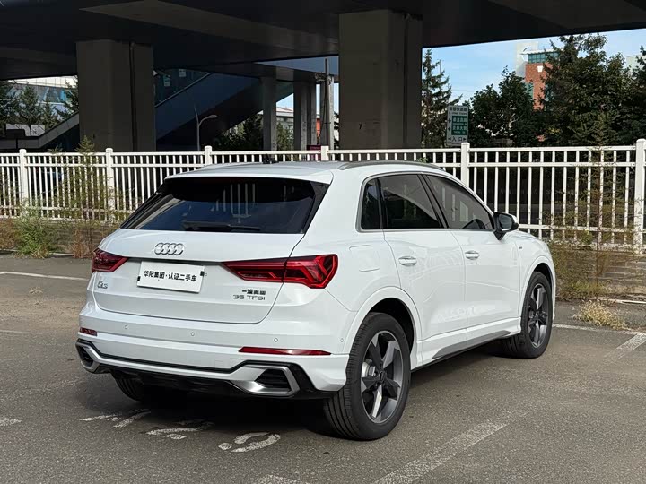 Audi Q3 2024 2024款 35 TFSI 时尚动感型