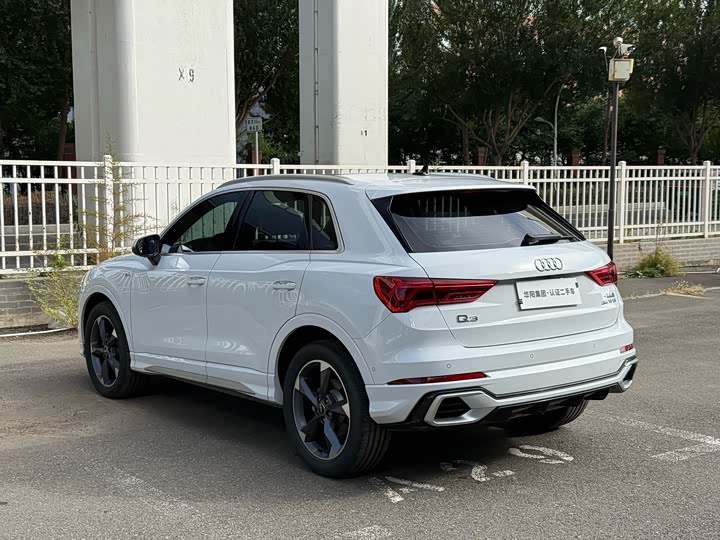 Audi Q3 2024 2024款 35 TFSI 时尚动感型