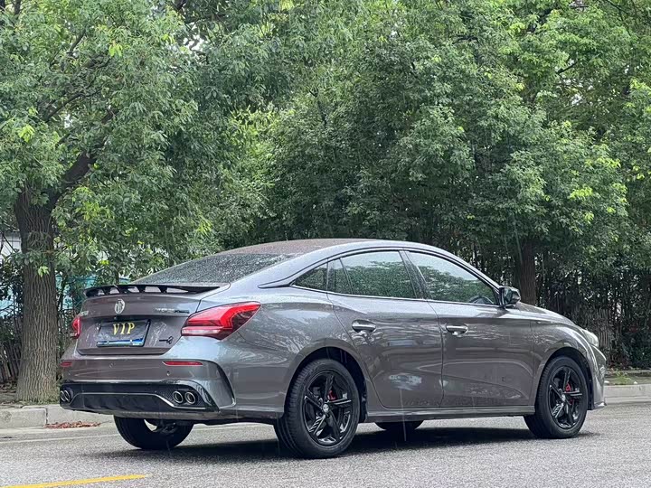 2022 MG Motor 5 Scorpio