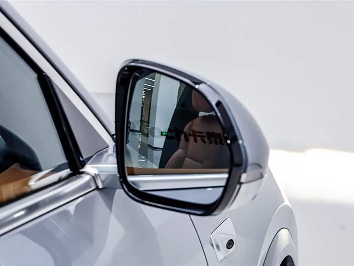 LiXiang L7 2025 2025款 Max 智能焕新版