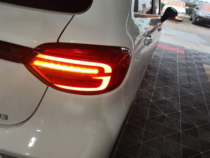 Leapmotor T03 2025 2025款 310舒享版