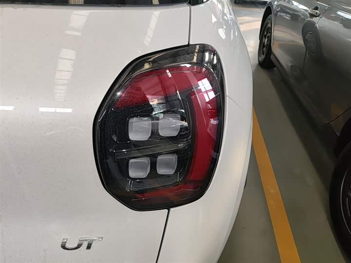 GAC Aion UT 2025 2025款 330星辉版