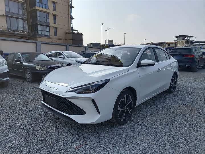 Roewe i5 2026 2026款 1.5L CVT豪华版