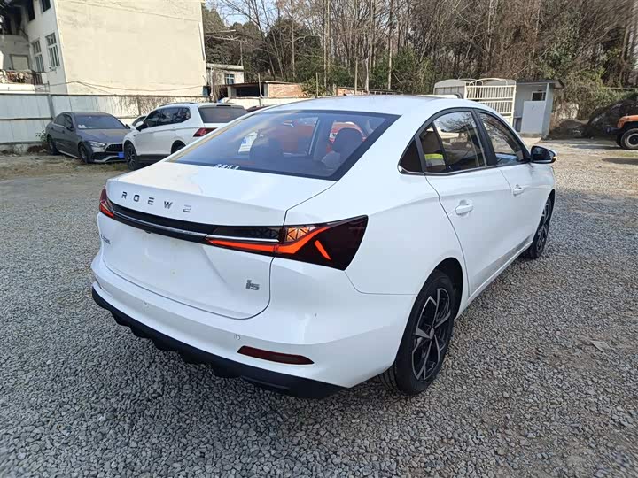 Roewe i5 2026 2026款 1.5L CVT豪华版