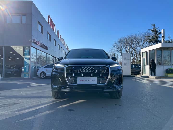 Audi Q7 2025 2025款 55 TFSI quattro S line运动型