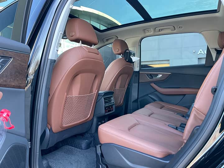 Audi Q7 2025 2025款 55 TFSI quattro S line运动型