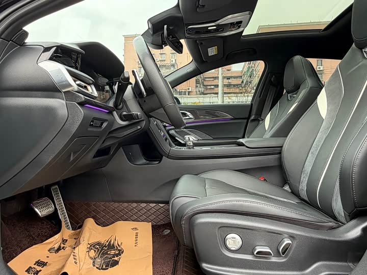 Hongqi H6 2023 2023款 2.0T 致尚版