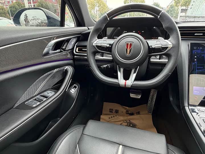 Hongqi H6 2023 2023款 2.0T 致尚版