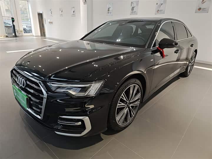 Audi A6L 2025 2025款 改款 45 TFSI 臻选动感型