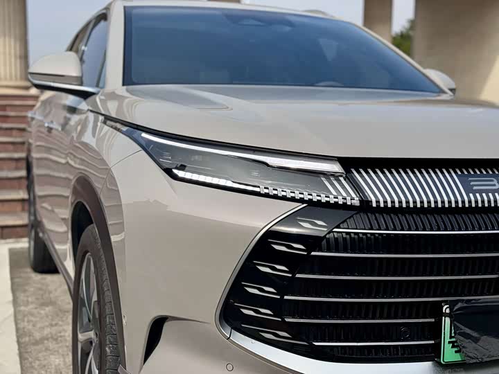 BYD Frigate 07 2023 2023款 DM-i 205KM 尊贵型