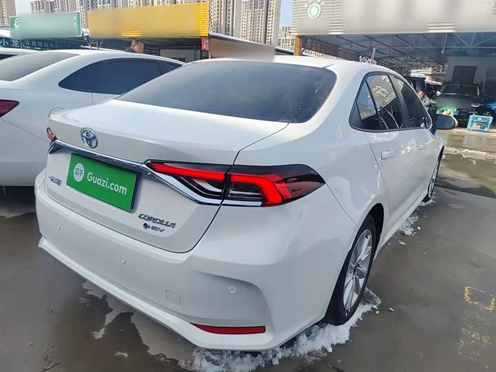 Toyota Corolla 2024 2024款 1.8L 智能电混双擎 精英版