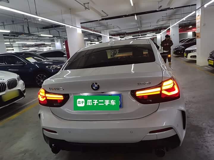 BMW 1 Series 2023 2023款 120i M运动曜夜版