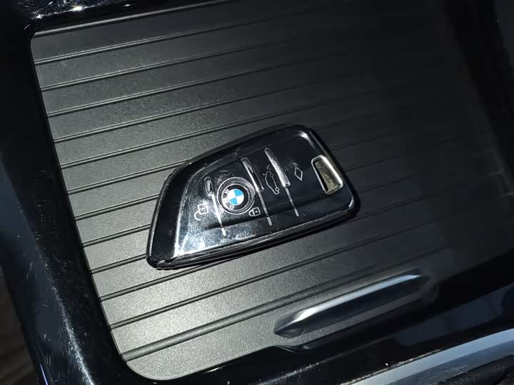 BMW 1 Series 2023 2023款 120i M运动曜夜版