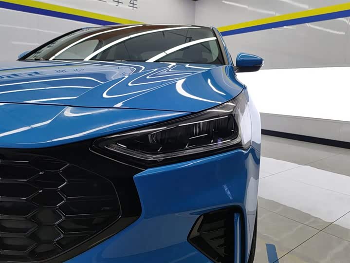 Ford Focus 2022 2022款 三厢 EcoBoost 180 自动竞速版