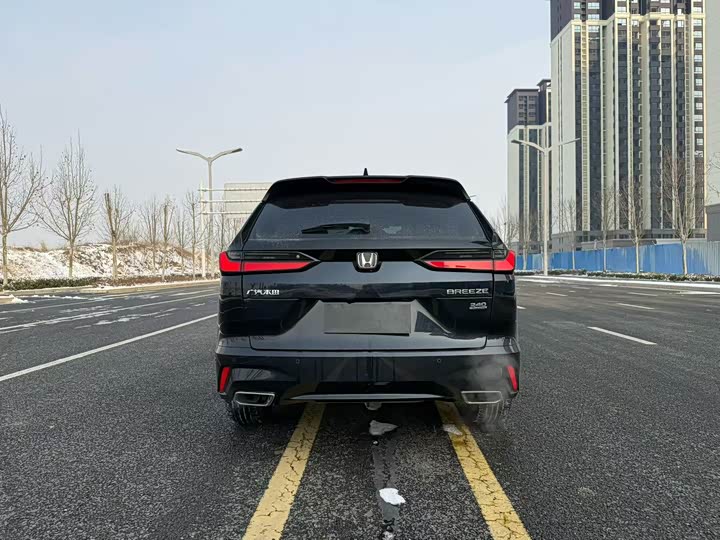 Honda Breeze 2025 2025款 240TURBO 两驱精英版 5座