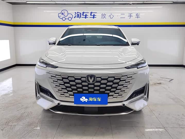 Changan UNI-K 2023 2023款 2.0T 四驱悦享型