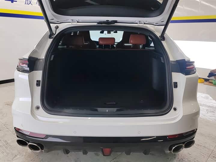 Changan UNI-K 2023 2023款 2.0T 四驱悦享型