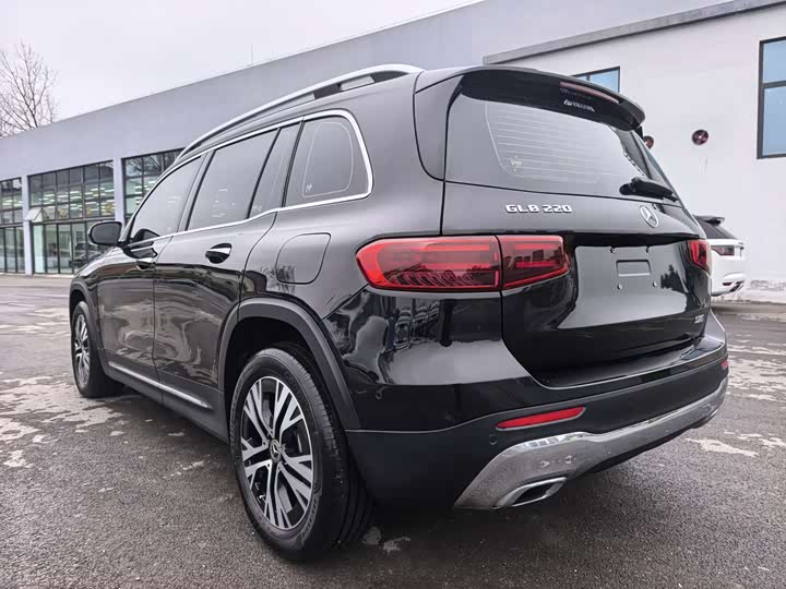 Mercedes-Benz GLB-Class 2025 2025款 GLB 220 动感型