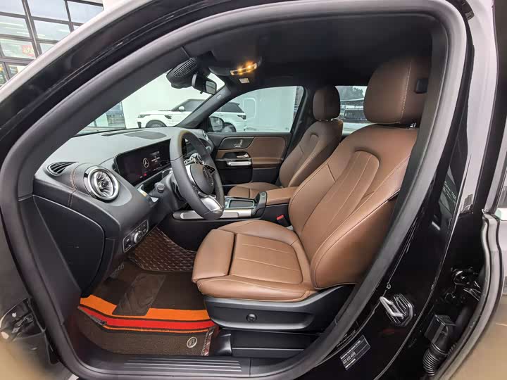 Mercedes-Benz GLB-Class 2025 2025款 GLB 220 动感型