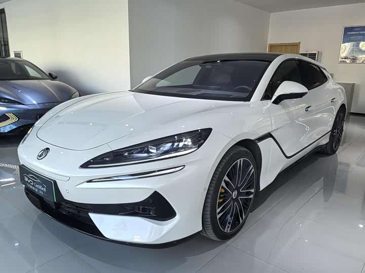 Denza Z9GT 2024 2024款 1100四驱Ultra版