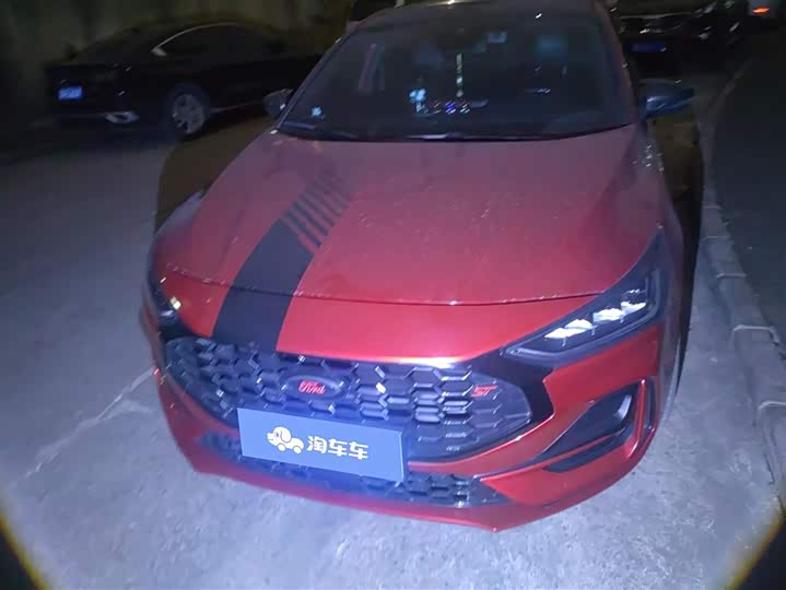 Ford Focus 2022 2022款 两厢 EcoBoost 180 自动ST Line