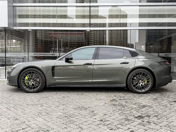 Porsche Panamera Hybrid 2023 2023款 Panamera 4 E-Hybrid 行政加长铂金版 2.9T