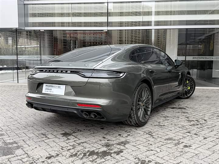 Porsche Panamera Hybrid 2023 2023款 Panamera 4 E-Hybrid 行政加长铂金版 2.9T