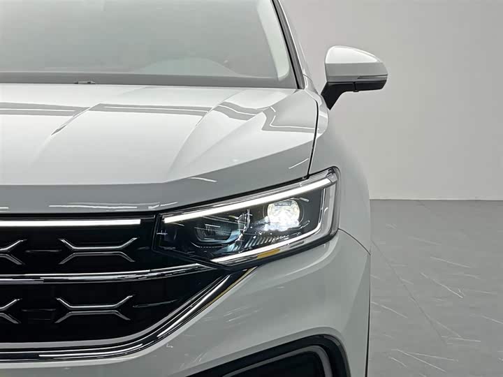 Volkswagen Tayron 2024 2024款 330TSI 两驱豪华Plus进阶版