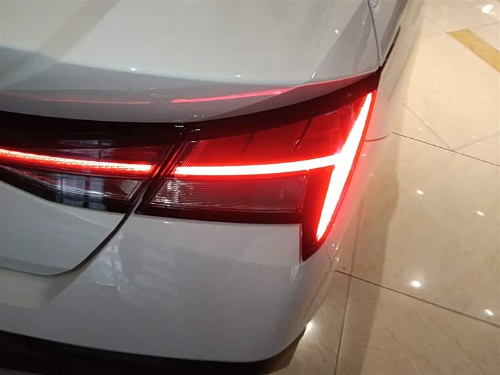 Hyundai Elantra N line 2023 2023款 1.5L CVT LUX尊贵版