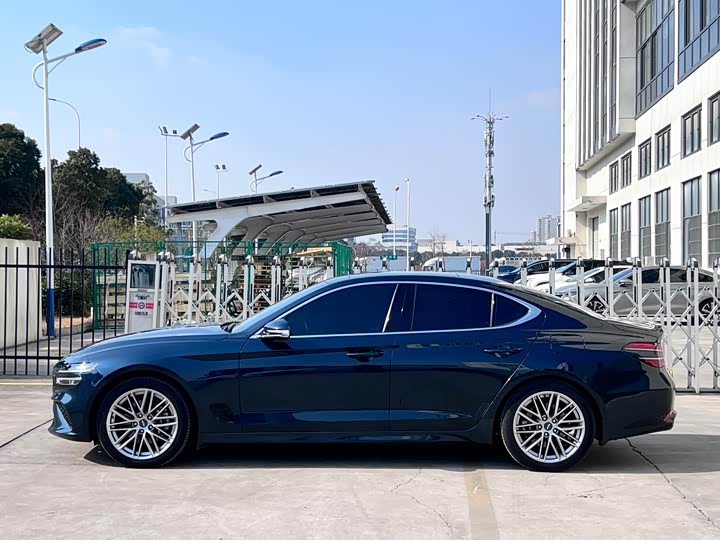 Genesis G70 2021 2021款 2.0T 后驱豪华版