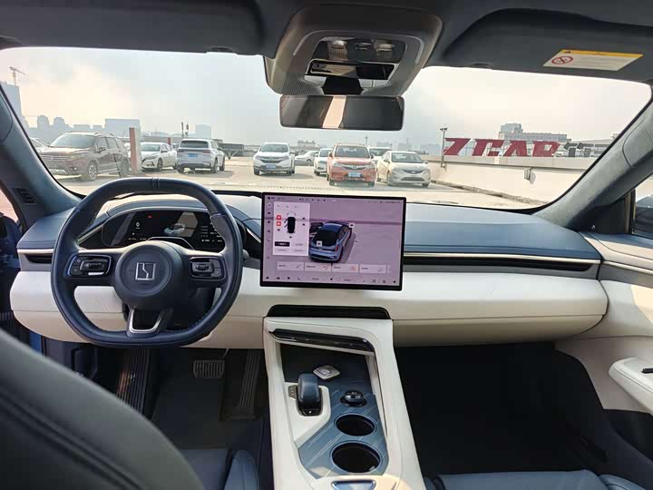 Zeekr 001 2025 2025款 YOU版 100kWh 四驱