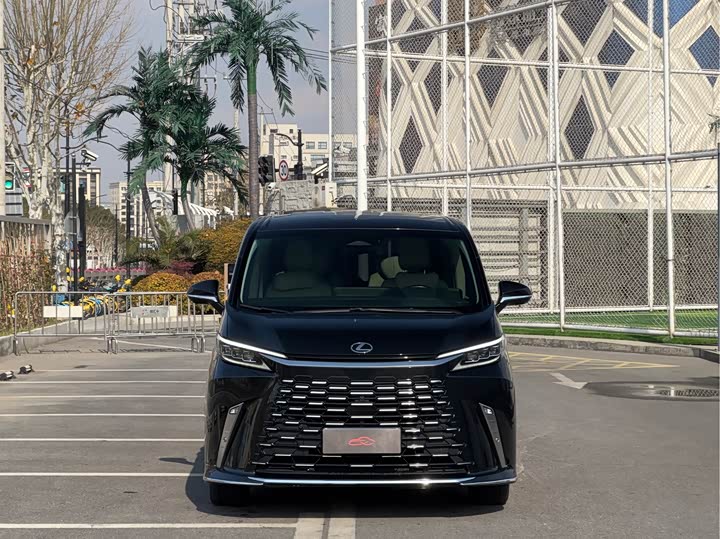 Lexus LM 2023 2023款 350h 七座隽雅版