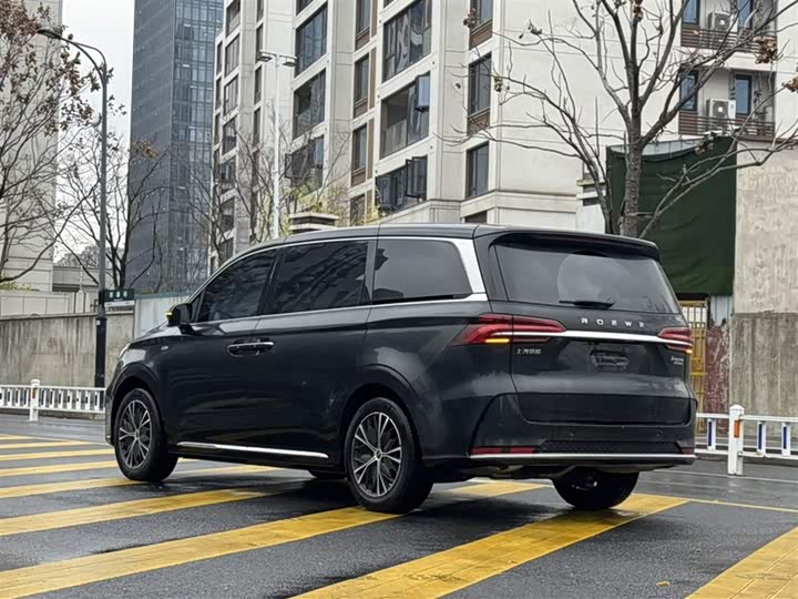 Roewe iMax 8 2023 2023款 400TGI 越享版