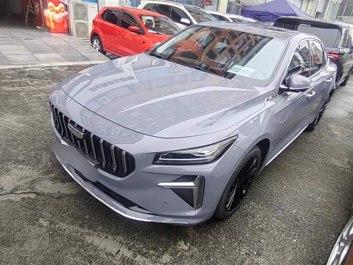 Geely Preface L 2024 2024款 油混 1.5TD 天宫版