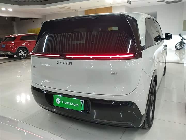Zeekr Mix 2025 2025款 长续航智驾版
