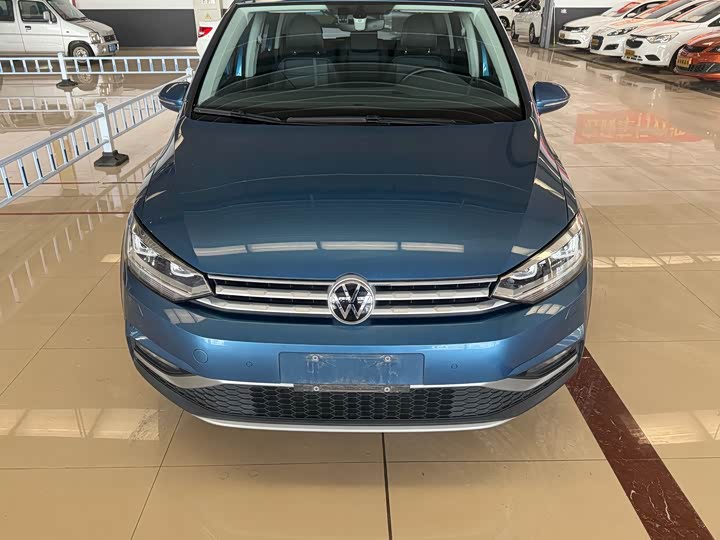 Volkswagen Touran L 2022 2022款 途安L 280TSI DSG拓界版 7座