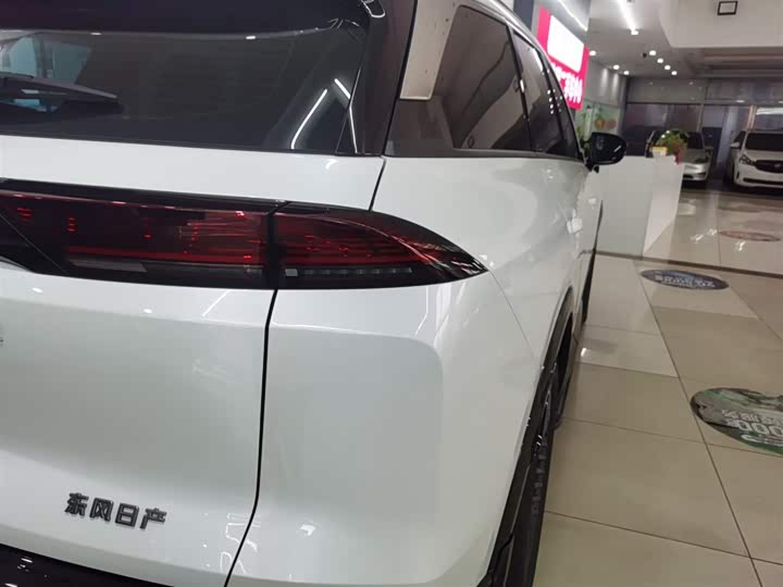 Nissan Pathfinder 2024 2024款 380VC-TURBO 四驱智尊版 6座