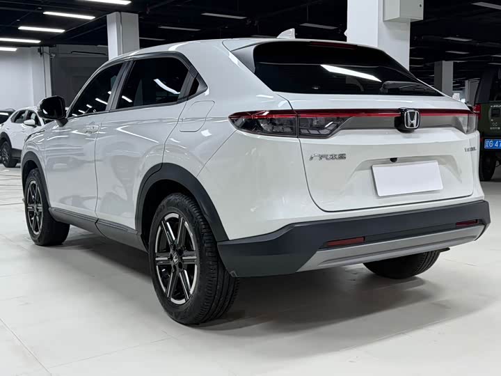 Honda Vezel 2023 2023款 1.5L CVT精英版