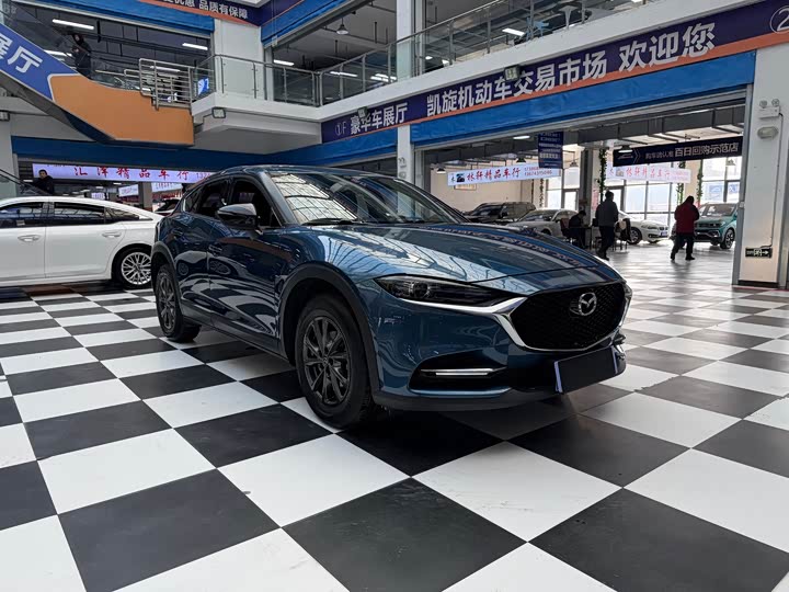 Mazda CX-4 2021 2021款 2.0L 自动两驱蓝天活力版