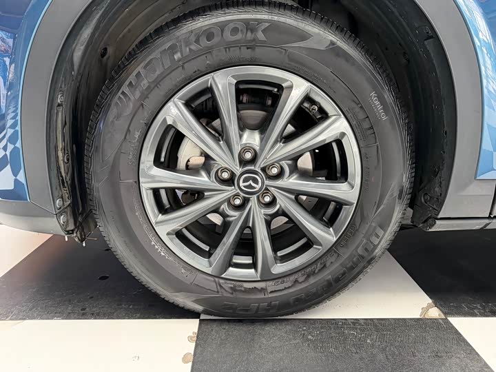 Mazda CX-4 2021 2021款 2.0L 自动两驱蓝天活力版