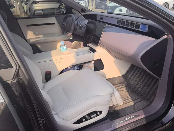 Avatr 06 2025 2025款 Pro纯电版