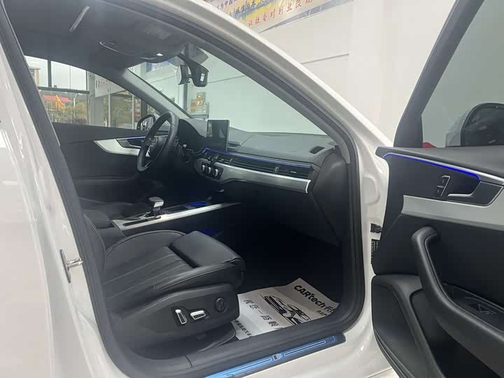 Audi A4L 2024 2024款 40 TFSI 时尚动感型