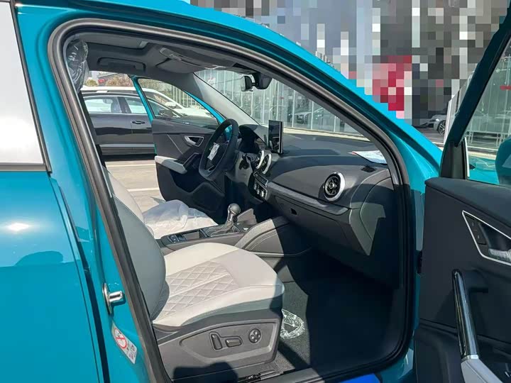 Audi Q2L 2025 2025款 35TFSI 时尚动感型