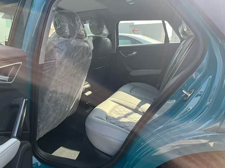 Audi Q2L 2025 2025款 35TFSI 时尚动感型