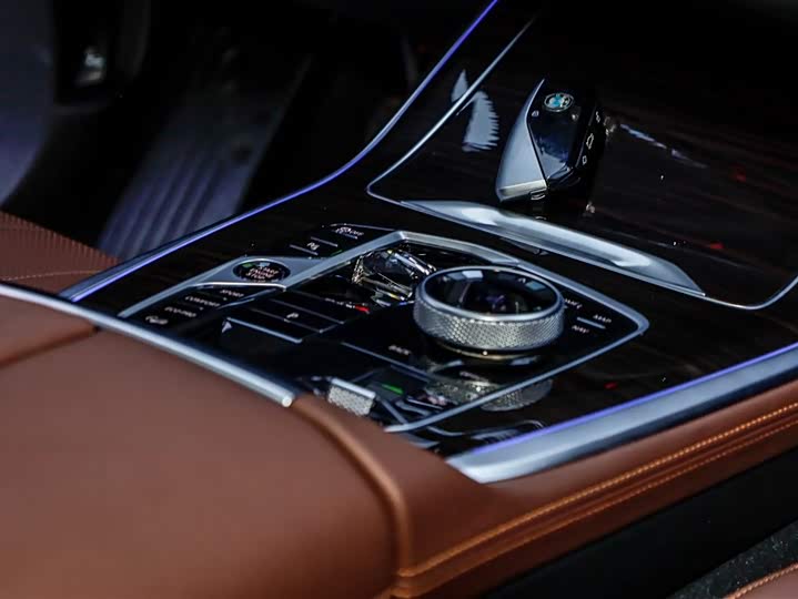 BMW X7 2023 2023款 xDrive40i 领先型豪华套装