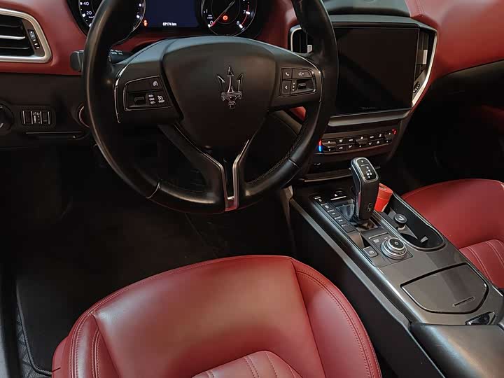 Maserati Ghibli 2022 2022款 2.0T GT锋芒版